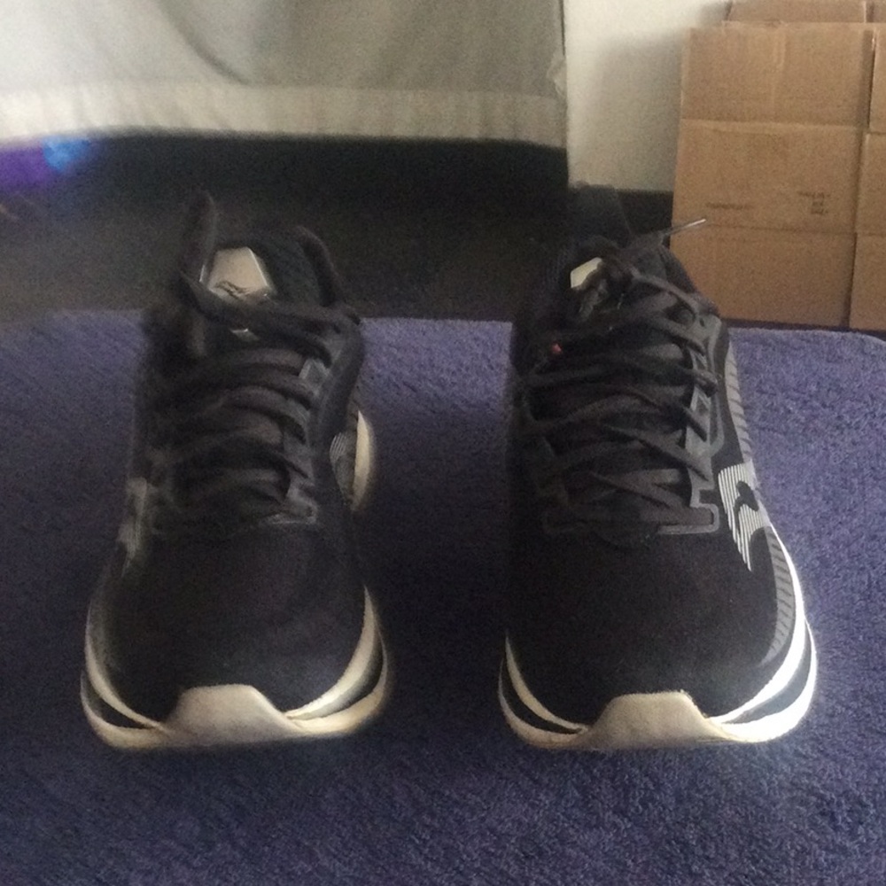 Men's Black Athletic Running Shoes - Lightweight Comfort